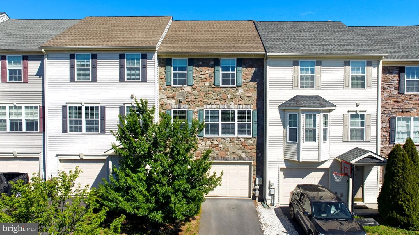 232 Morlatt Lane