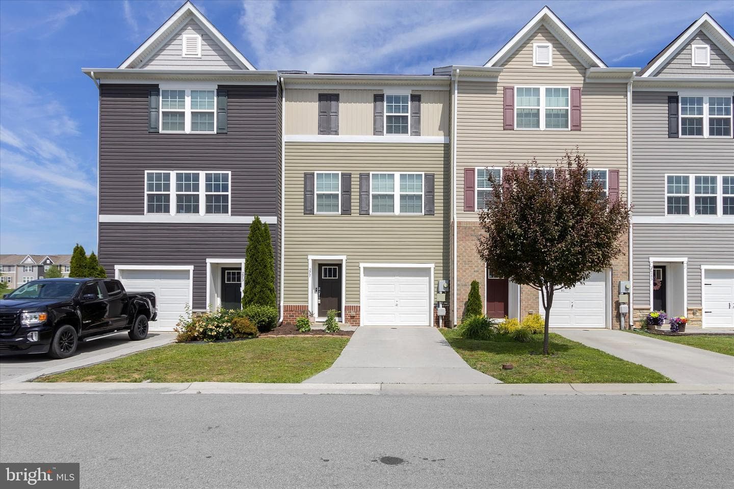 277 Magellan