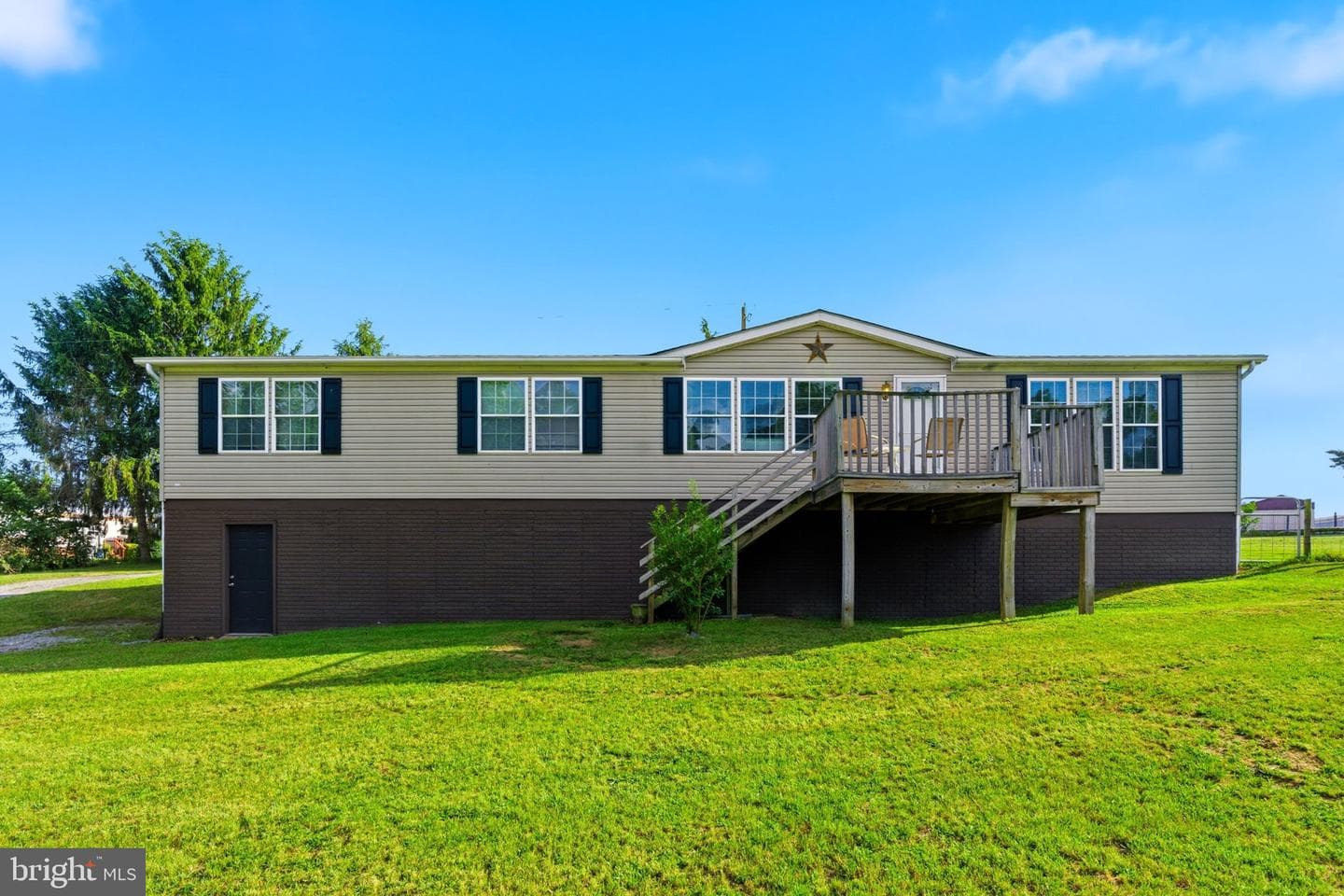 1898 Sawmill Road