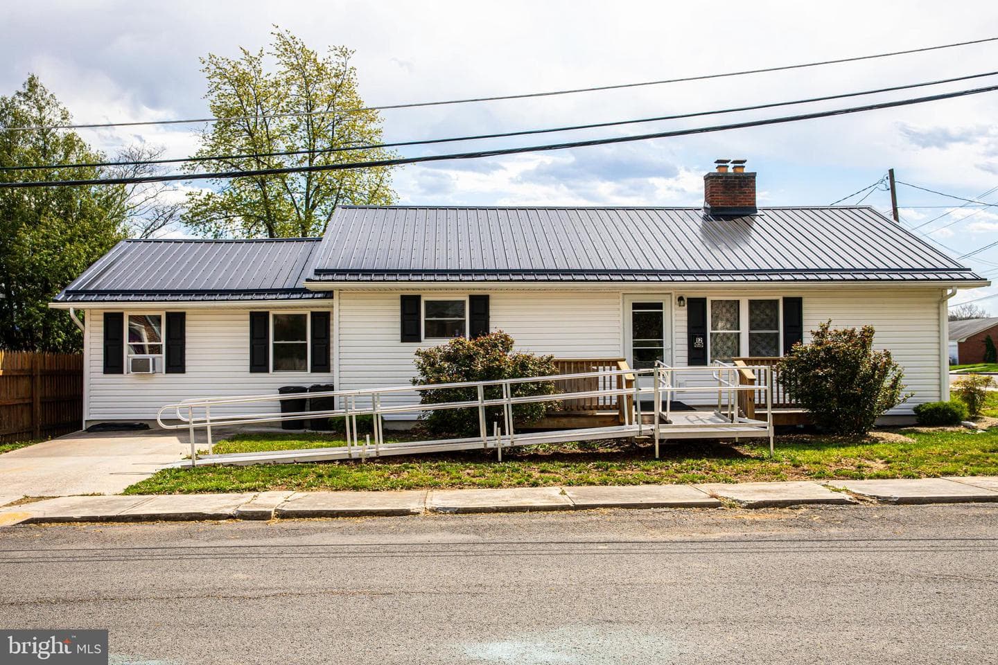 12 Fort Hill Avenue photo 1