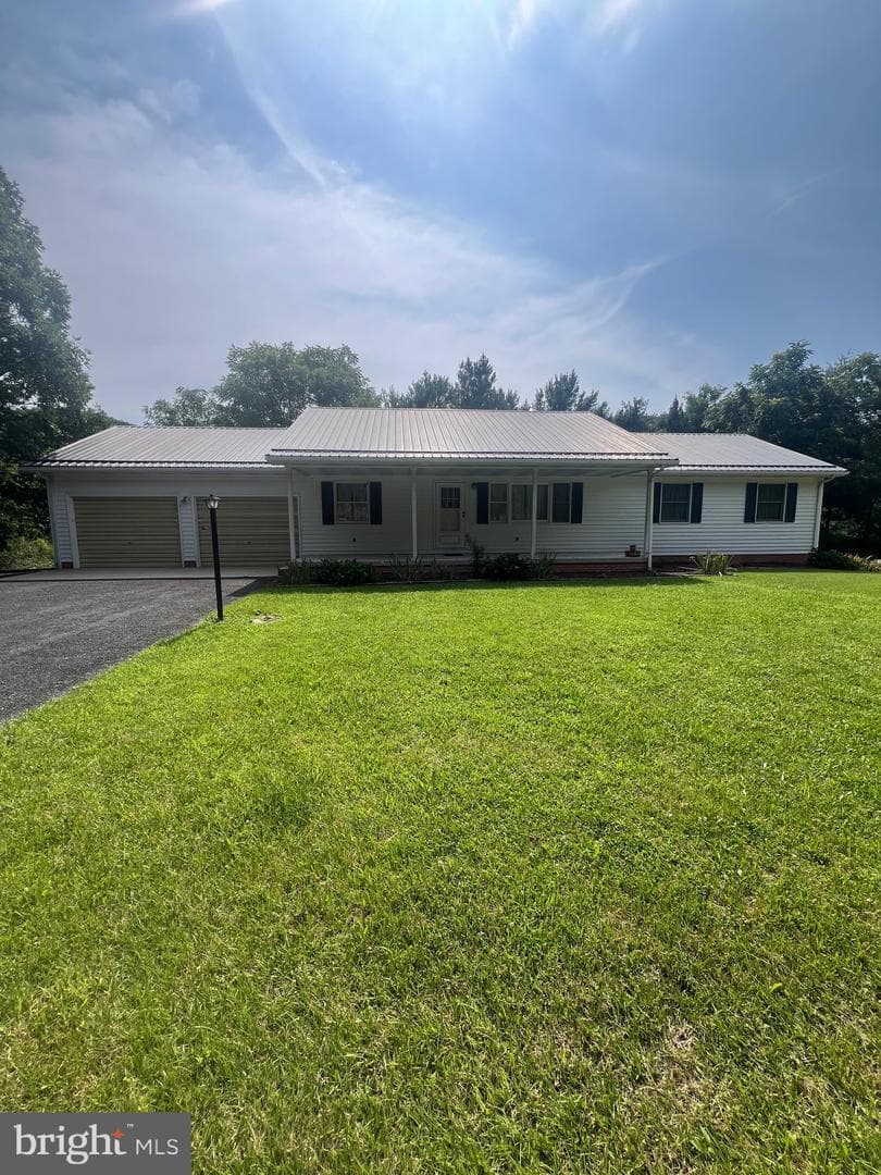 2266 Patterson Creek Road, Petersburg