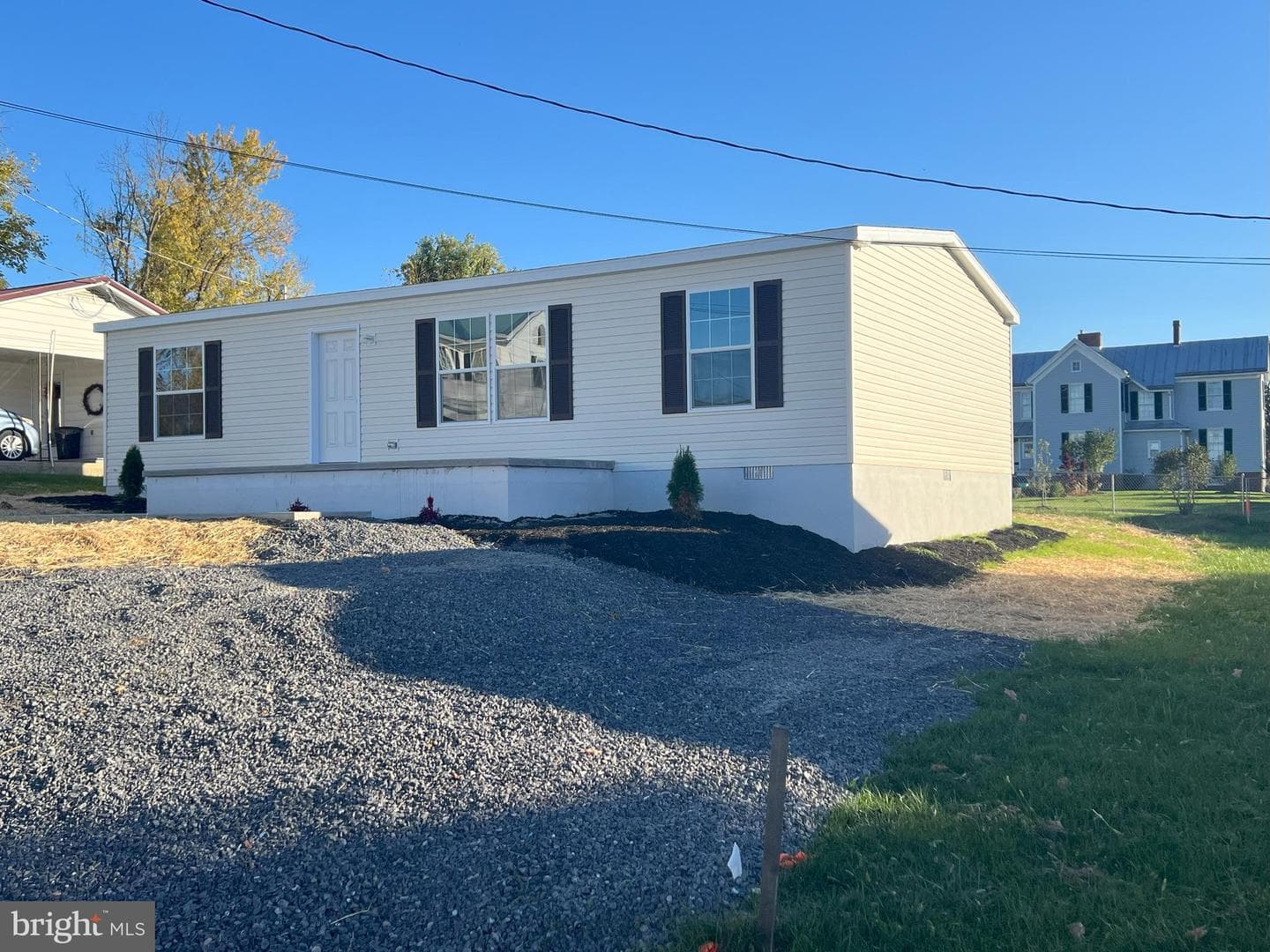 211 Eisenhower Drive photo 1
