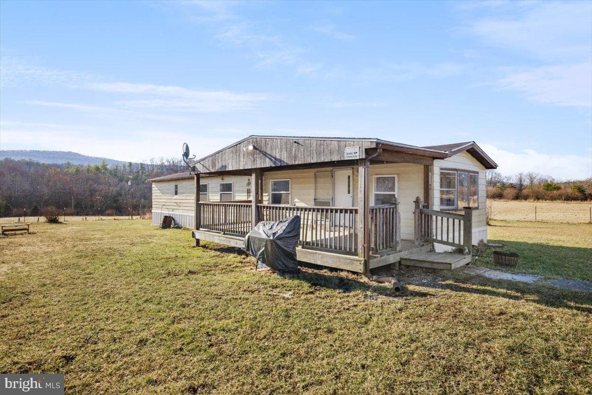 244 Muddy Road photo 1