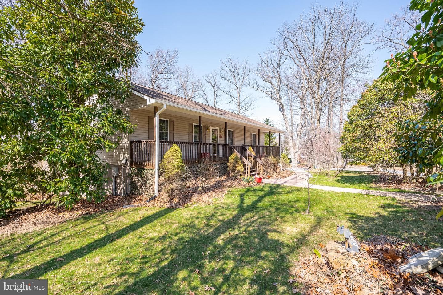 287 Sawyer Drive photo 1
