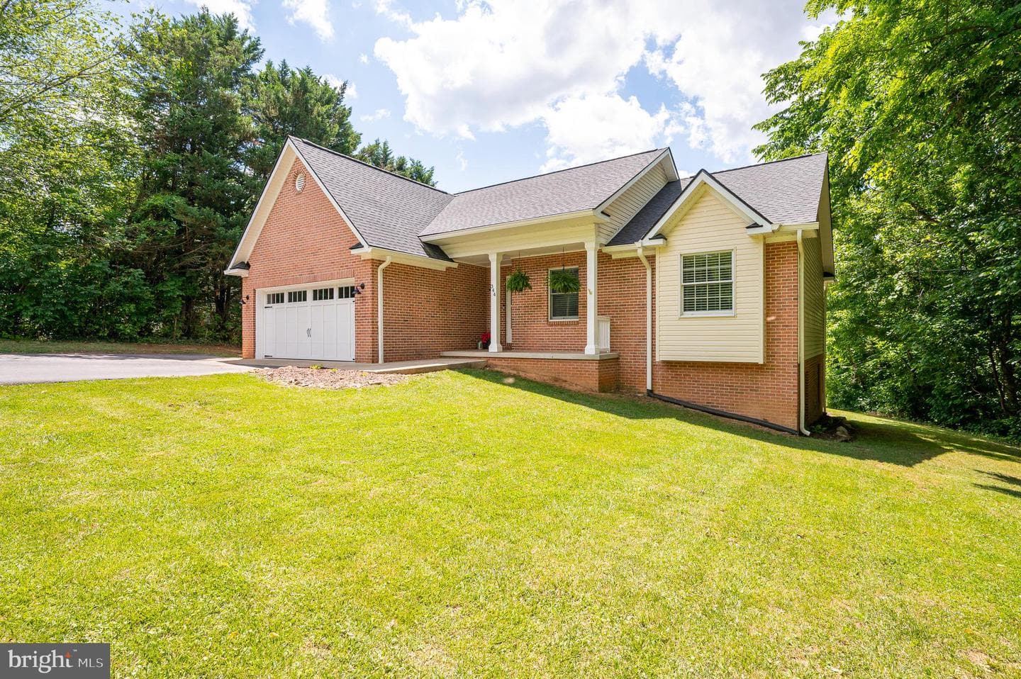 344 Bedford Drive photo 1