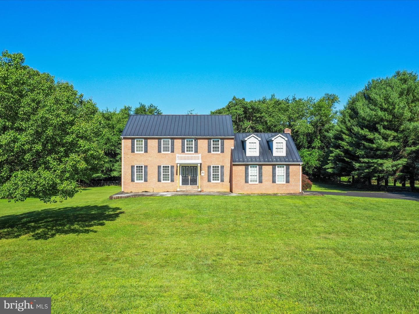 120 Monticello Drive photo 1