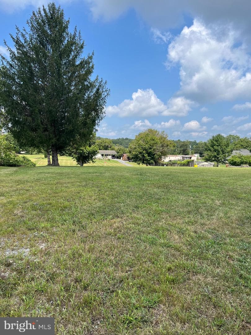 266 Big Spring Drive photo 1