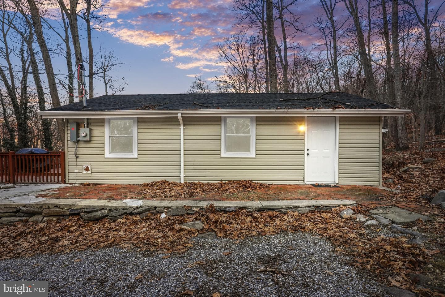 110 Red Maple Lane photo 1