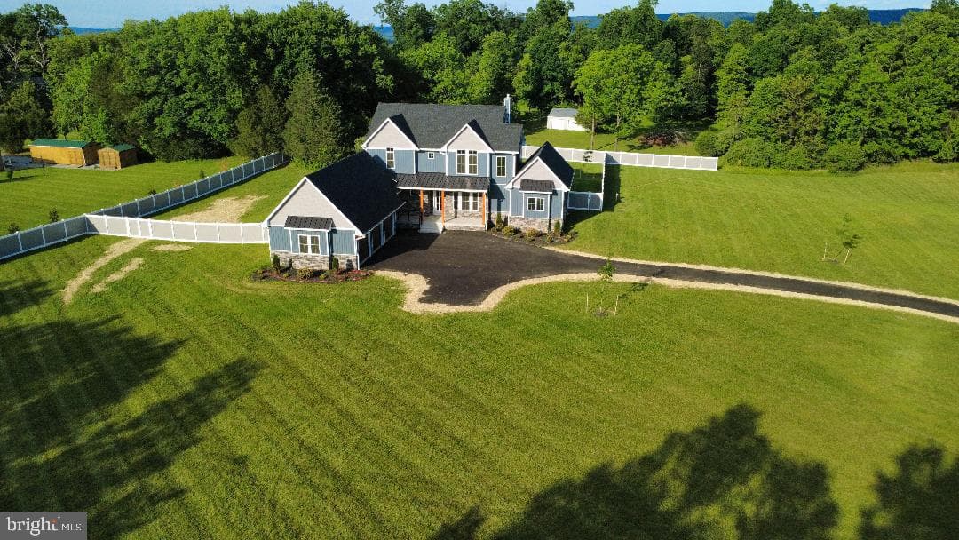 11 Maple Hill Lane, Harpers Ferry