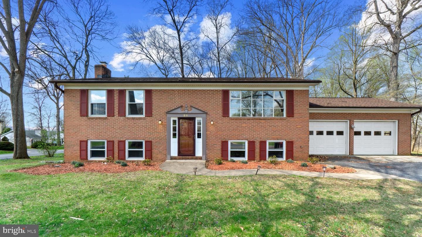 21 Captain Baird Court