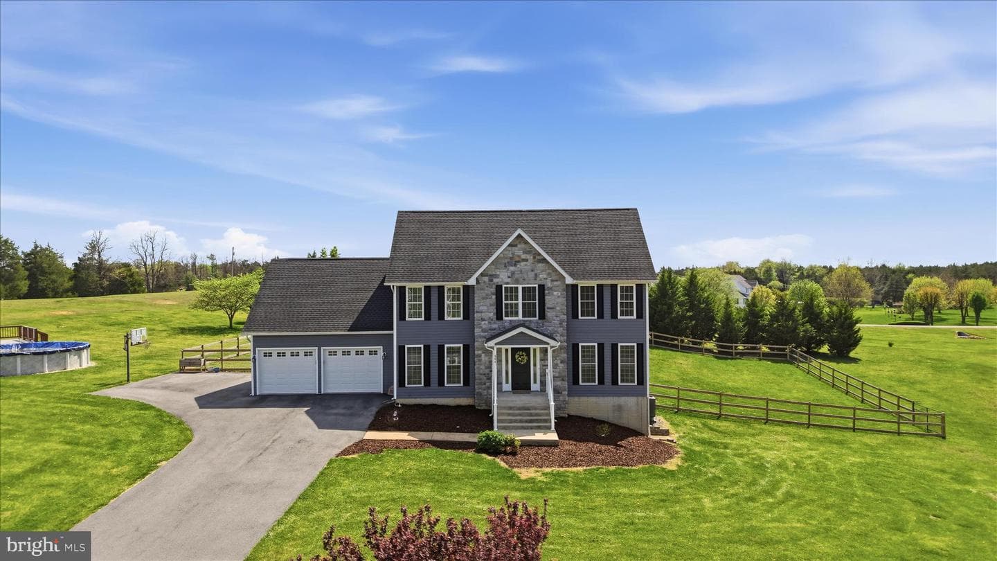 554 Cherry Hill Farm Drive photo 1