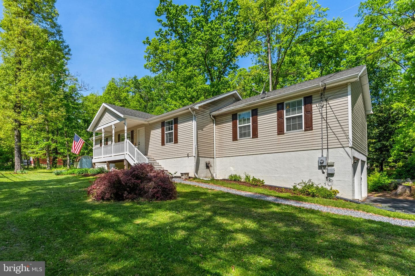 949 Wild Rose Lane