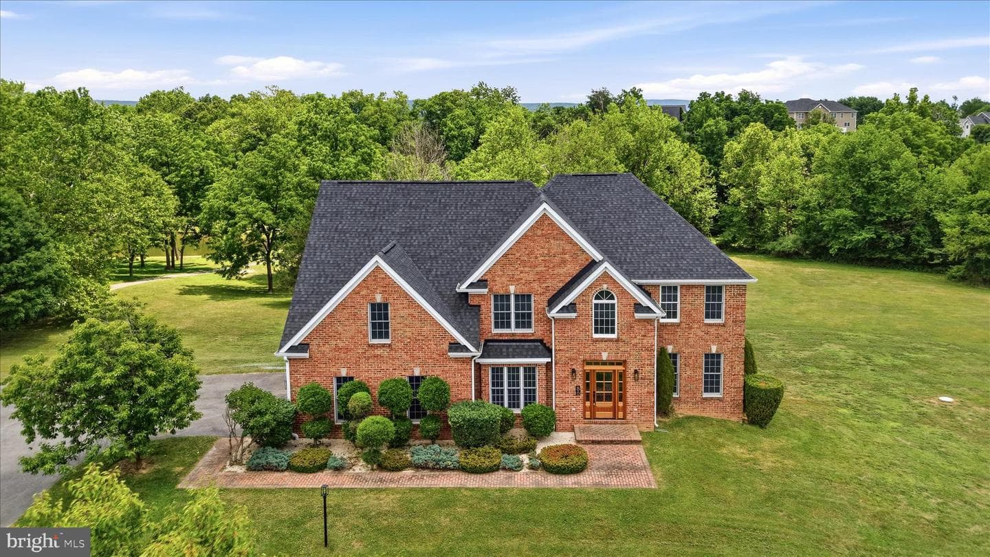 86 Eastland Drive