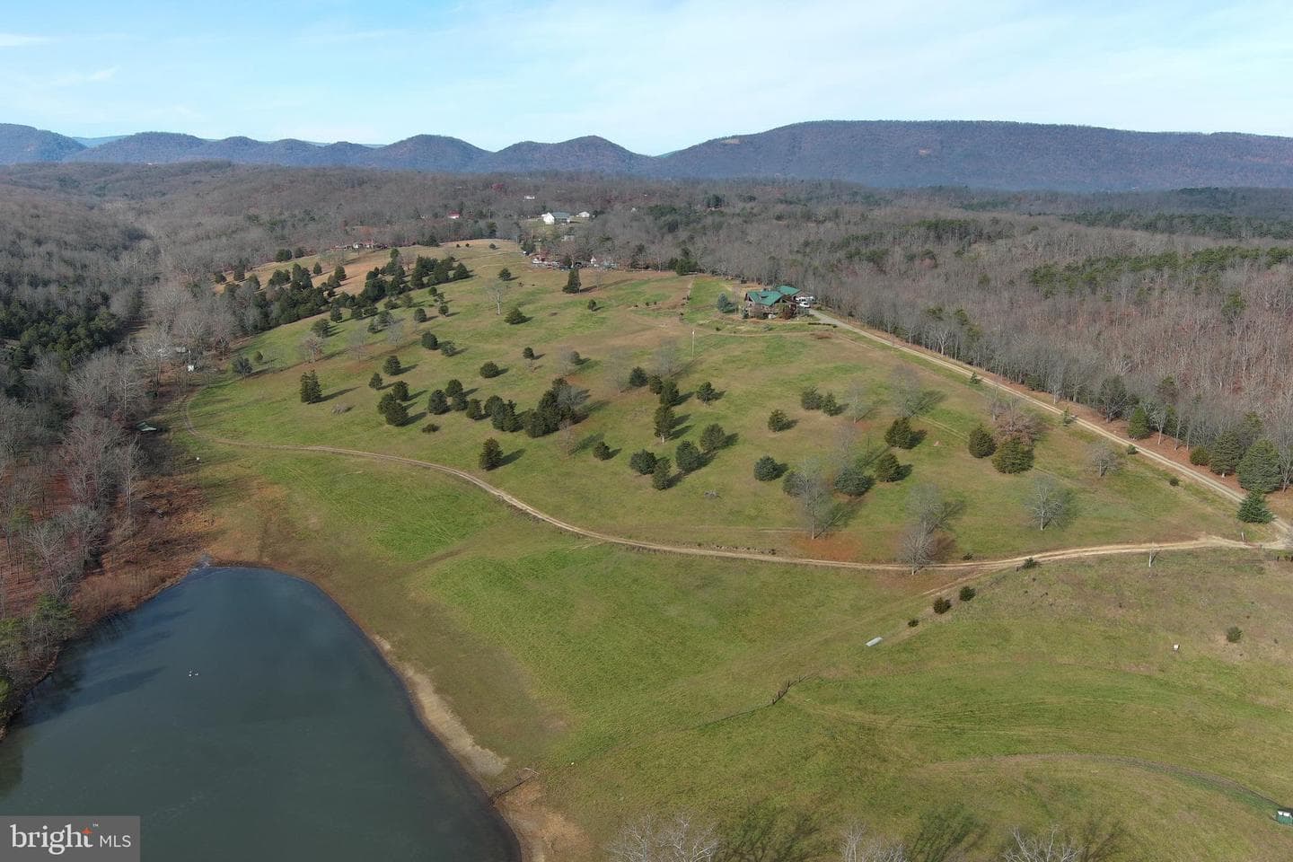 2522 Jake Staggers Road photo 1
