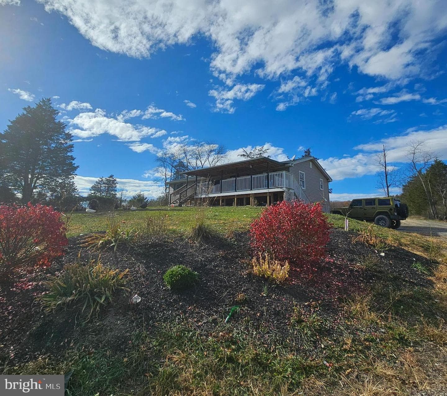 1833 Beaver Run Road photo 1