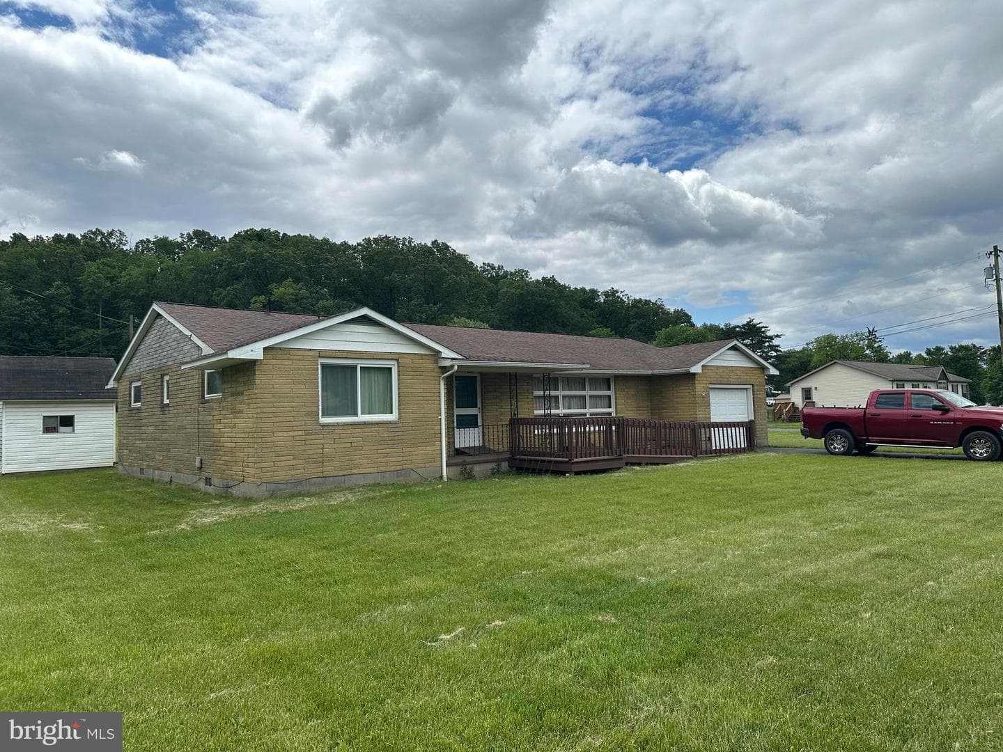 177 Fort Ashby Road photo 1