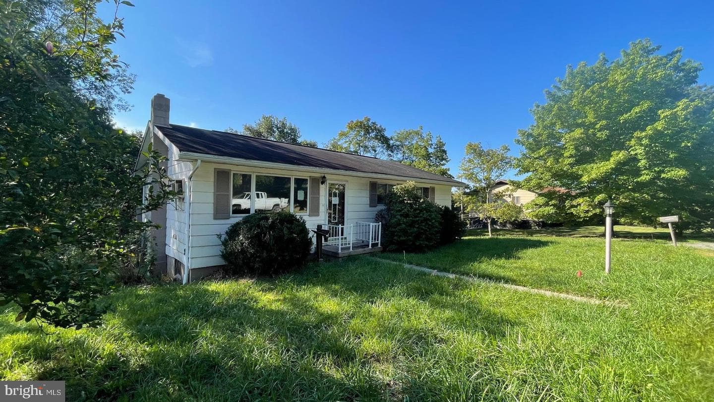 110 Hazelton Drive photo 1
