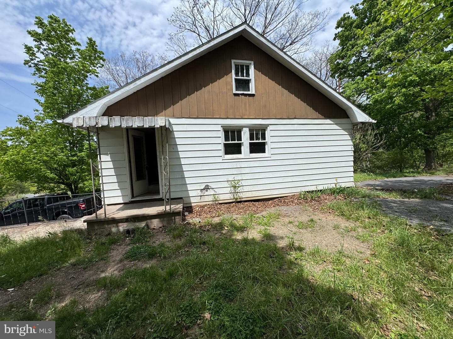 85 Ralph Barnes Lane