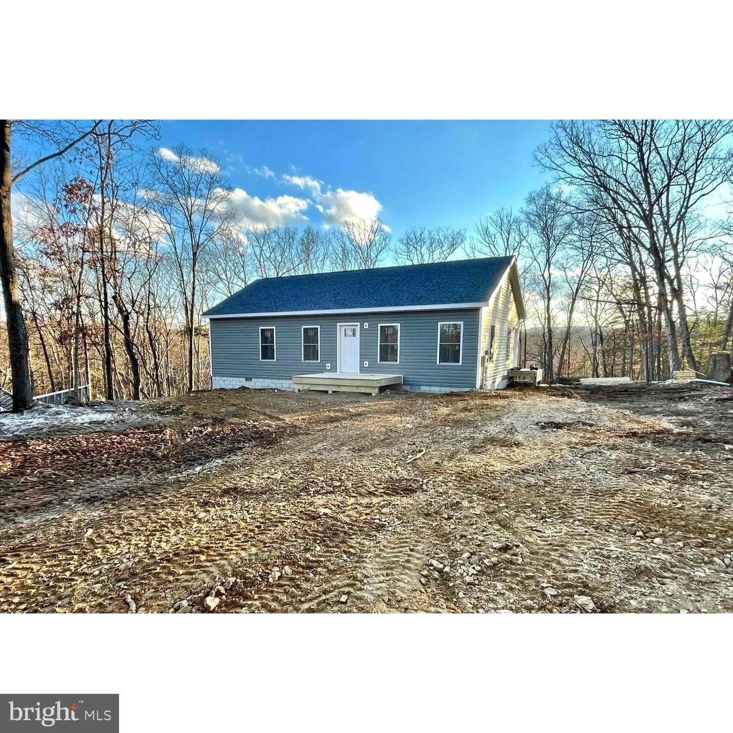 233 Young Lane photo 1