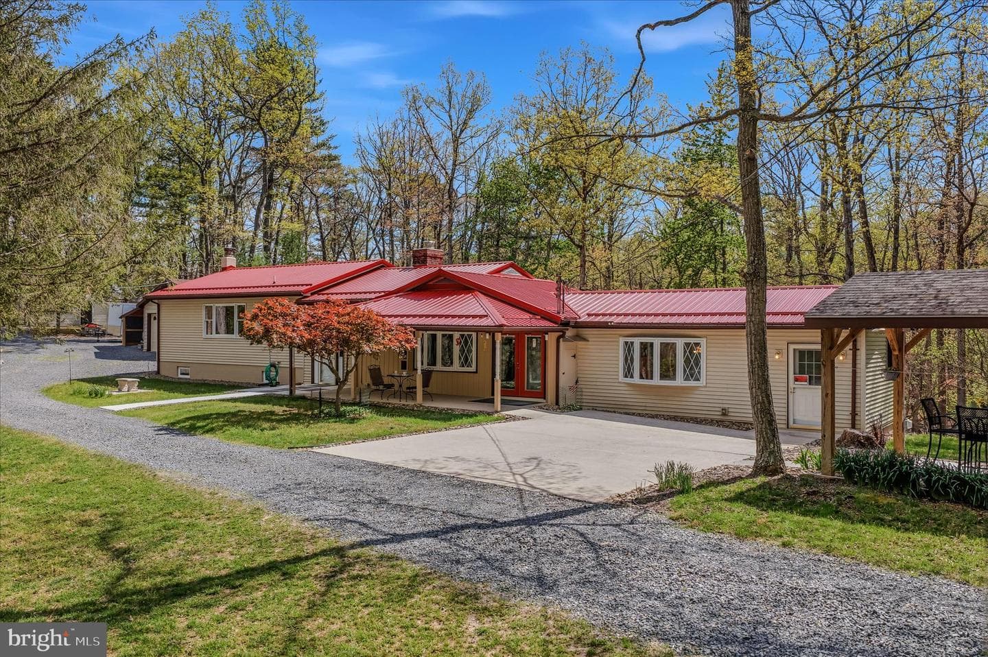 350 Keiter Drive photo 1
