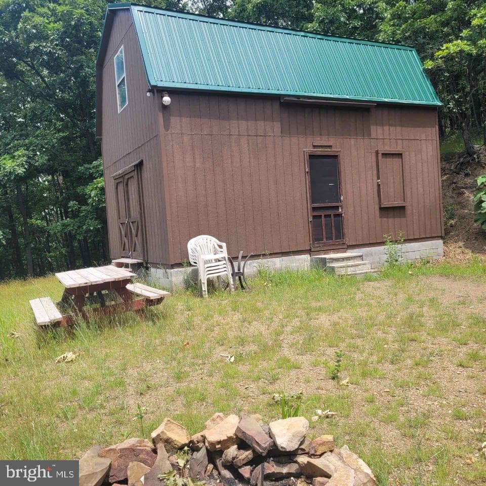 312 Outlook Lane, Great Cacapon