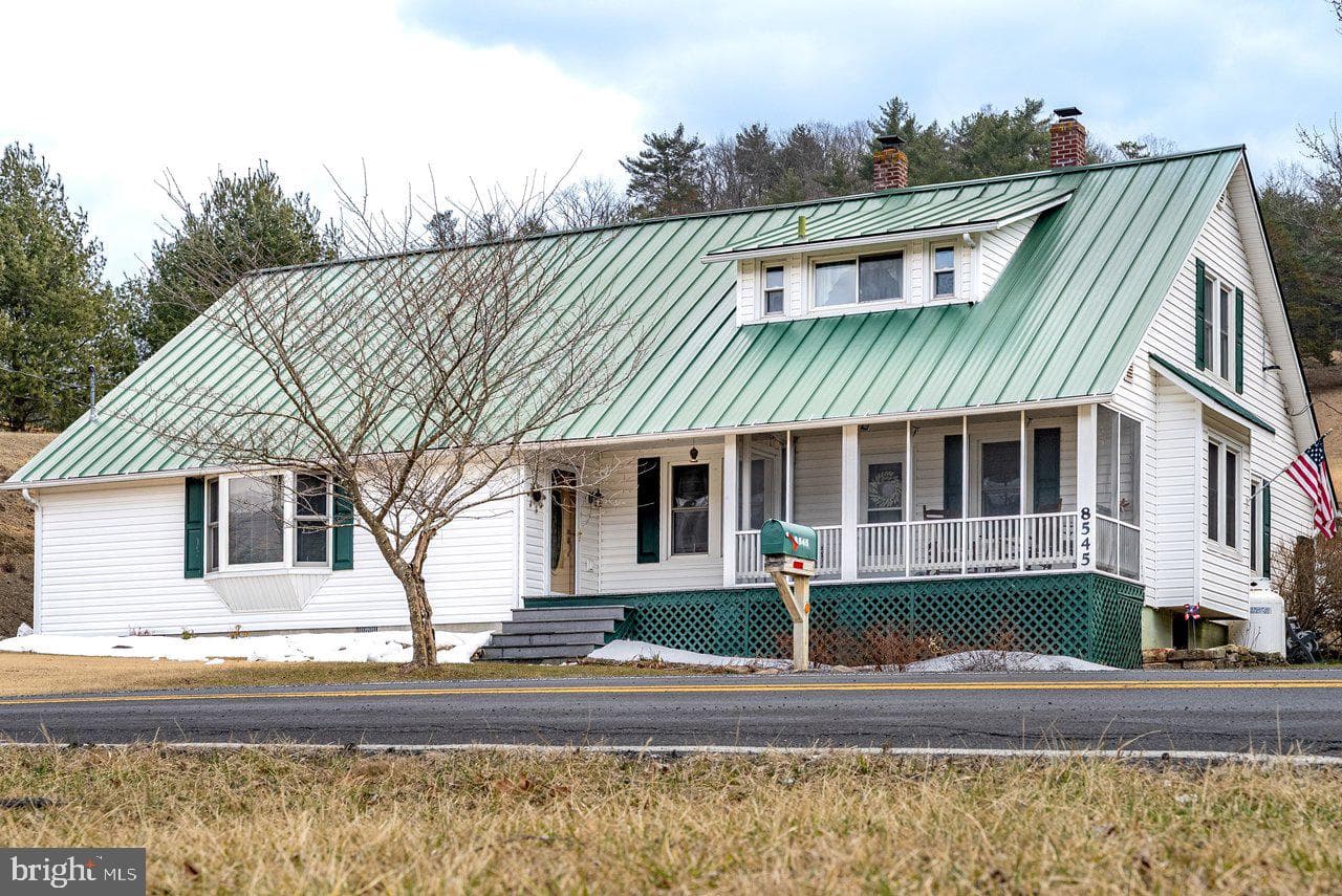 8545 Sugar Grove Road photo 1